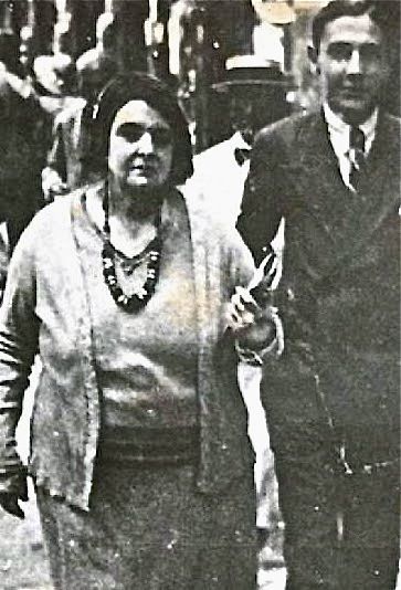آنا إميليا ريبيرو وديليرماندو دي أسيس
